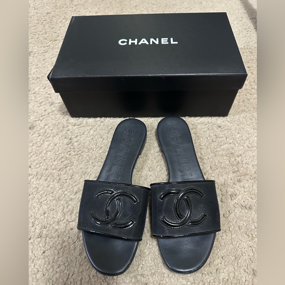 CHANEL Mesh and Patent CC Logo Mules